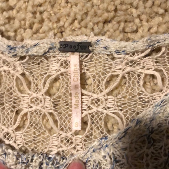 Great Spring Sweater w/Lace Back. Runs Big - Picture 2 of 7